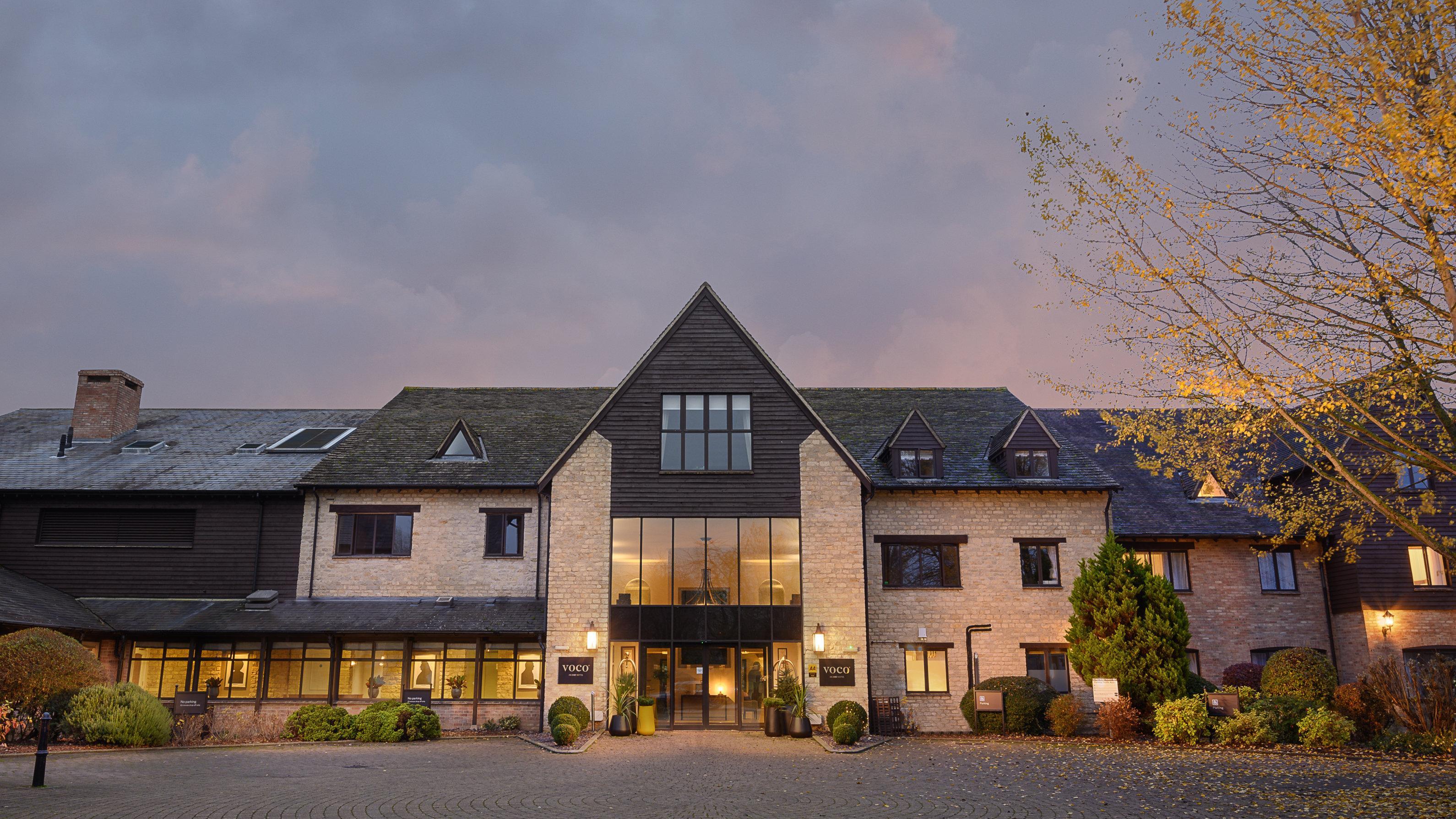 Voco Oxford Spires By Ihg Hotel Exterior photo
