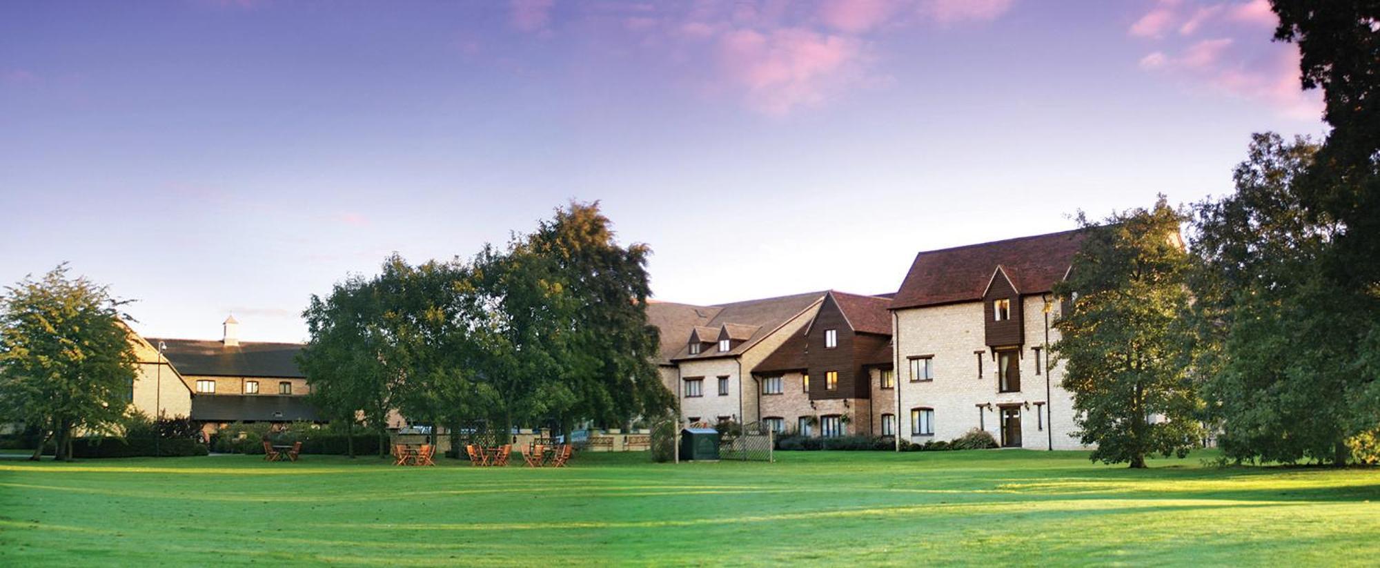Voco Oxford Spires By Ihg Hotel Exterior photo